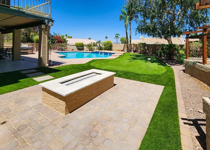 Holiday home The Oasis On Braeburn Drive *